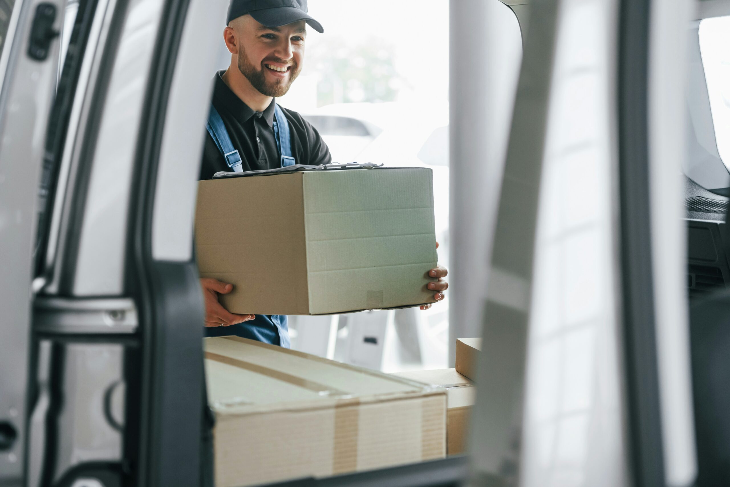 How Companies Reduce Inventory Without Sacrificing Service Levels